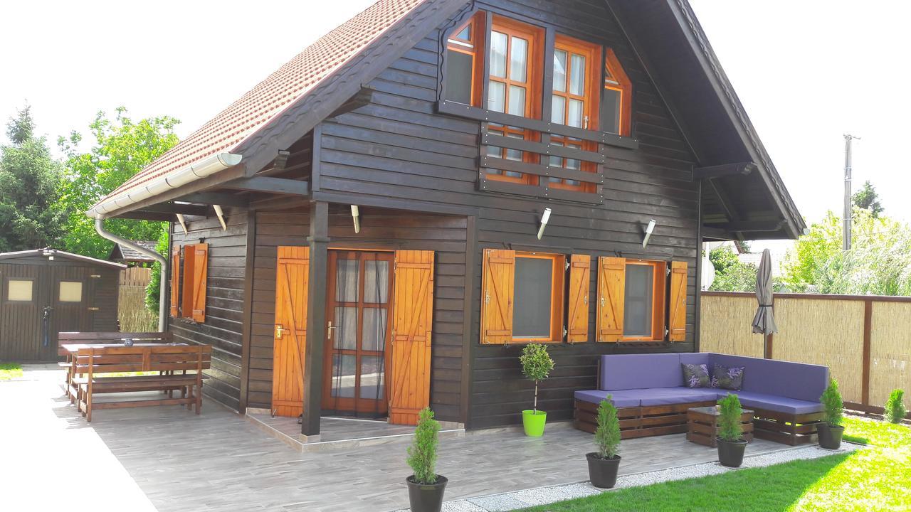 Velence Korzo Pihenohaz Villa Kapolnasnyek Exterior photo